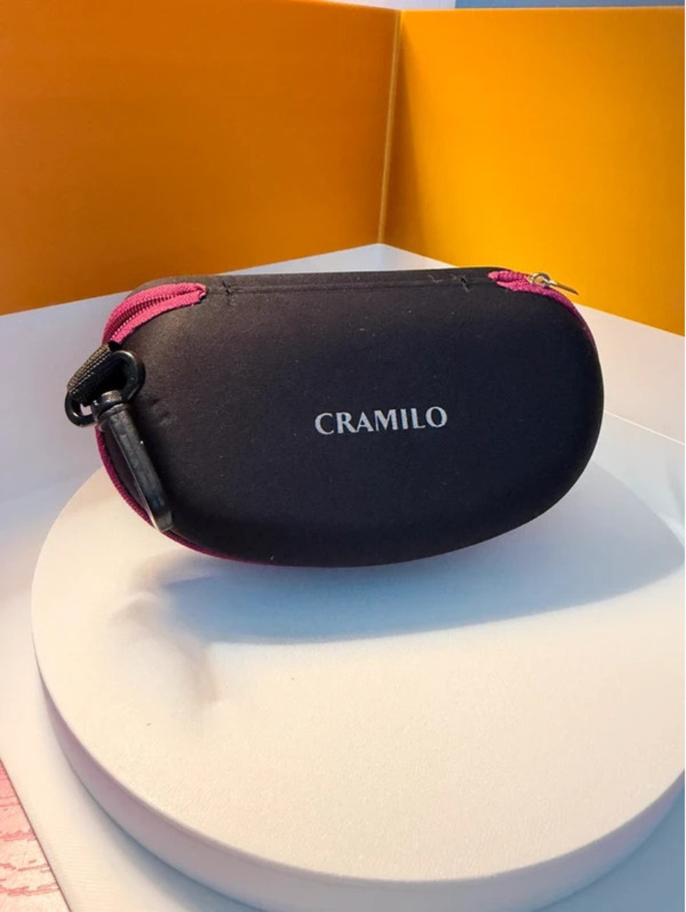 Cramilo Hard Shell Eyeglasses Sunglasses Case Black Pink Carabiner